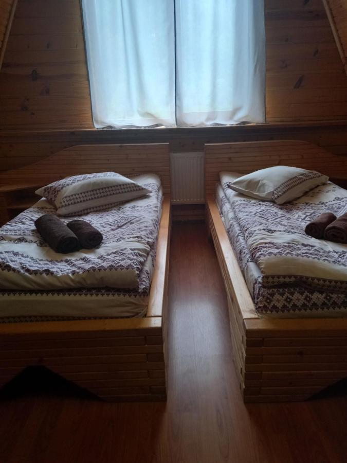 Садиба "Коренюки" Tatariv Luaran gambar